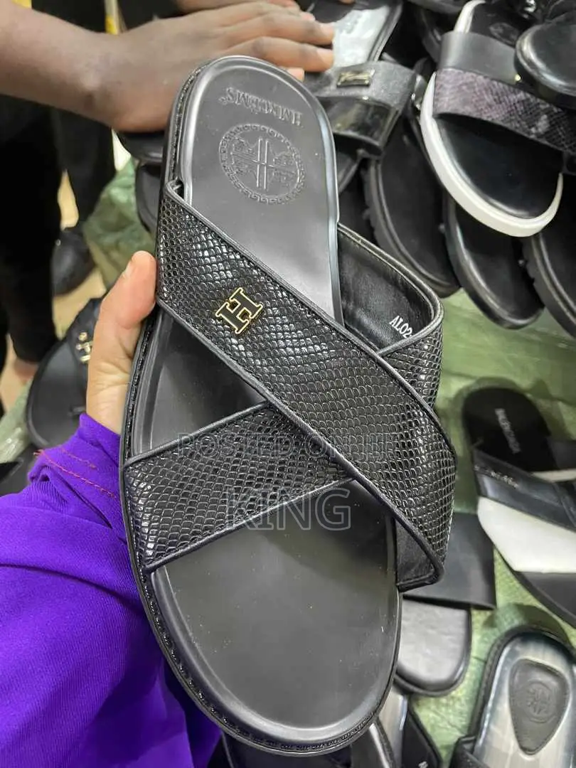 Black Sandals. Men Hermes