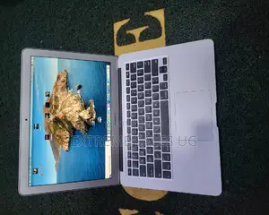 Laptop Apple MacBook Air 8GB Intel Core I5 SSD 128GB