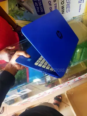 Laptop HP Stream 11-Ah110hr 4GB Intel Pentium SSD 128GB