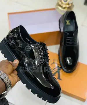 Original Classic Louis Vuitton Shinny Mirror Shoes