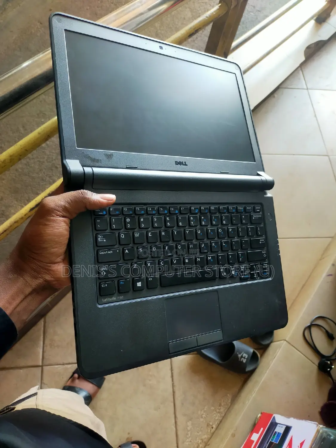 Laptop Dell Latitude E3350 4GB Intel Core I5 HDD+SSD 256GB