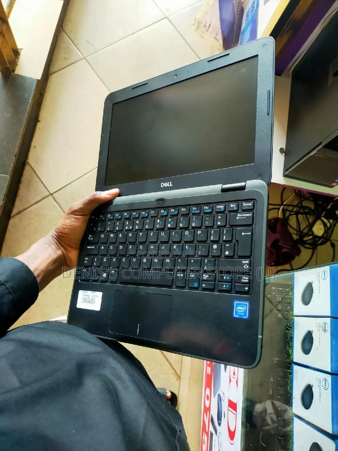 Laptop Dell Latitude 11 3190 4GB Intel Pentium SSD 128GB