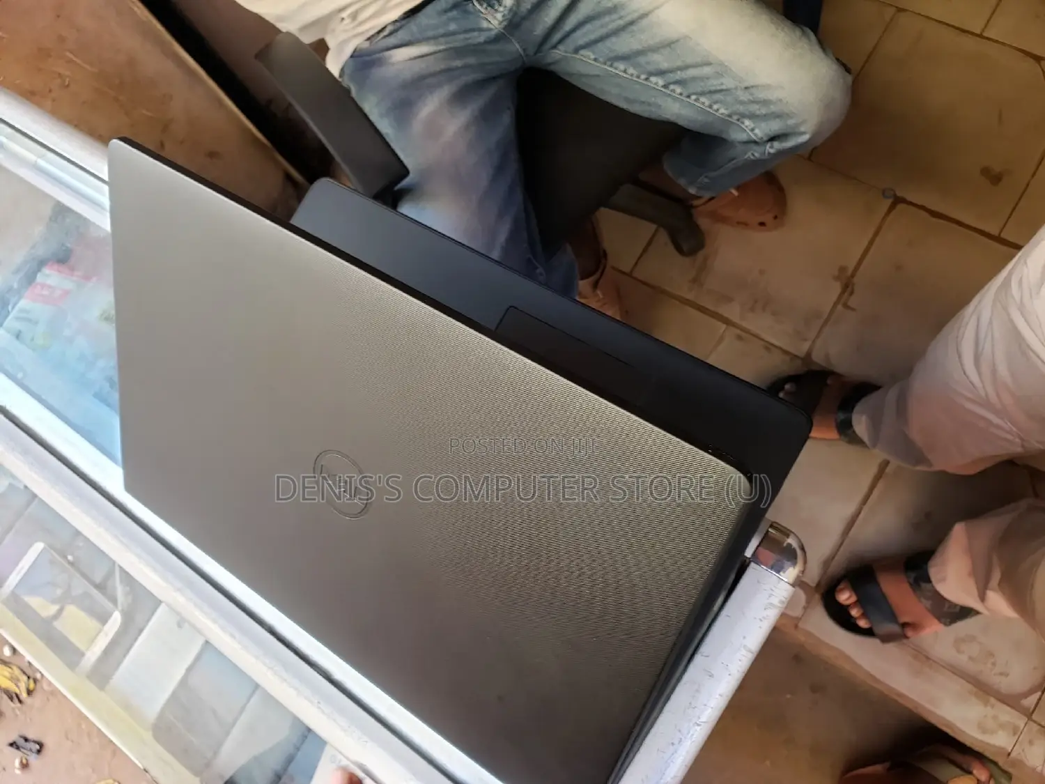 Laptop Dell Adamo XPS 8GB Intel Core I3 HDD+SSD 500GB