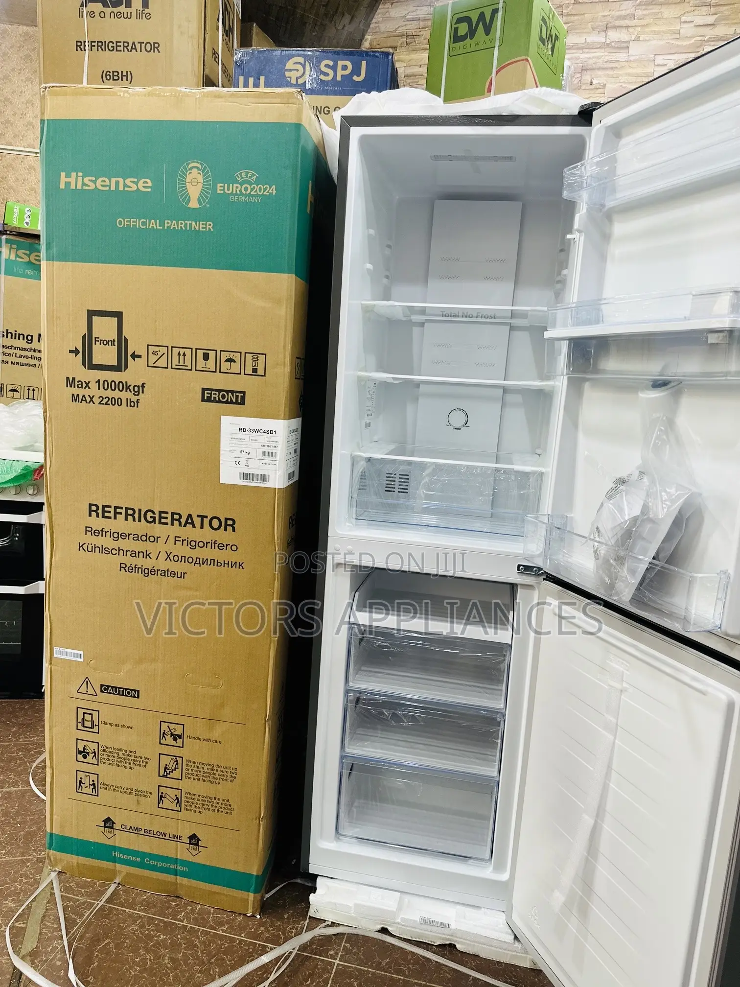 Hisense 330l Frost Free Fridge