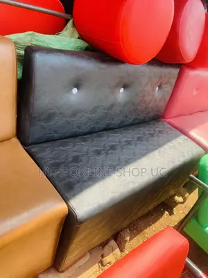 Comfortable Black Chairs