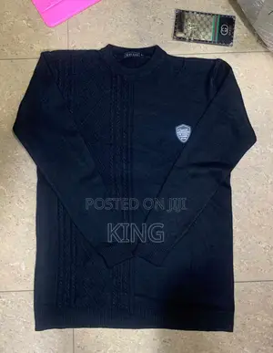 Classic Sweater Black Plain