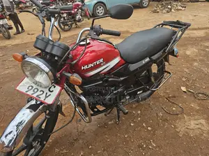 Hero Hunter 125 2020 Red