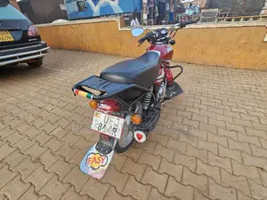 TVS HLX 125 2023 Red