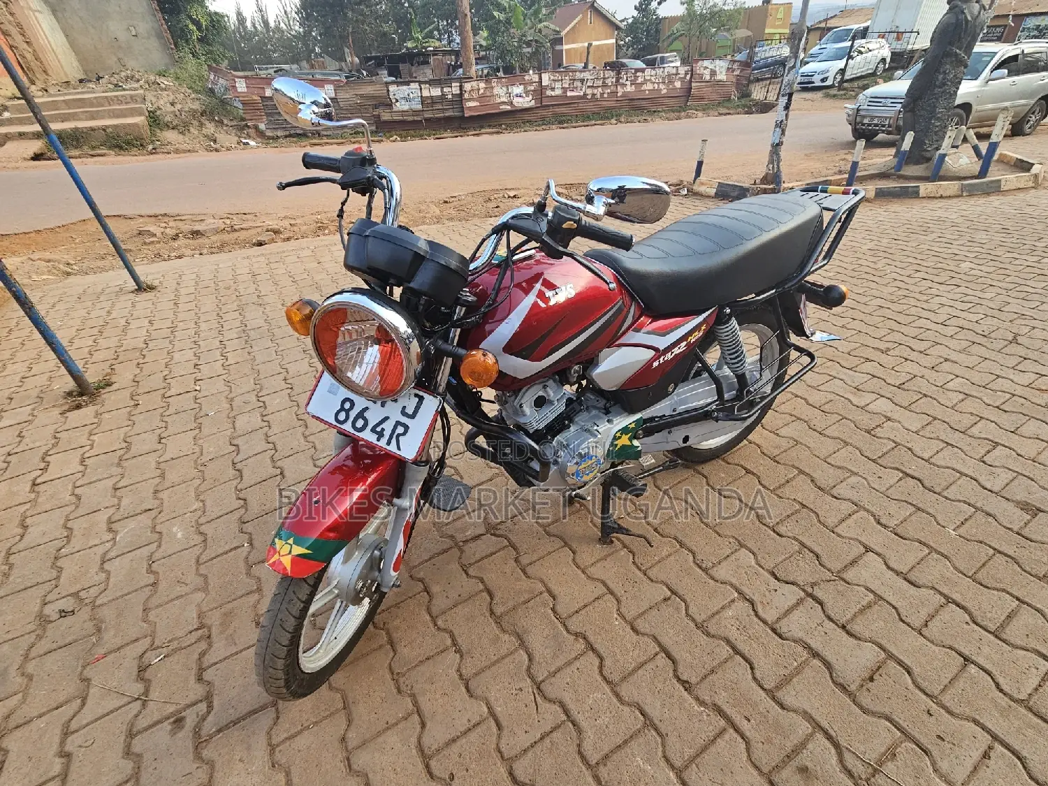 TVS HLX 125 2023 Red