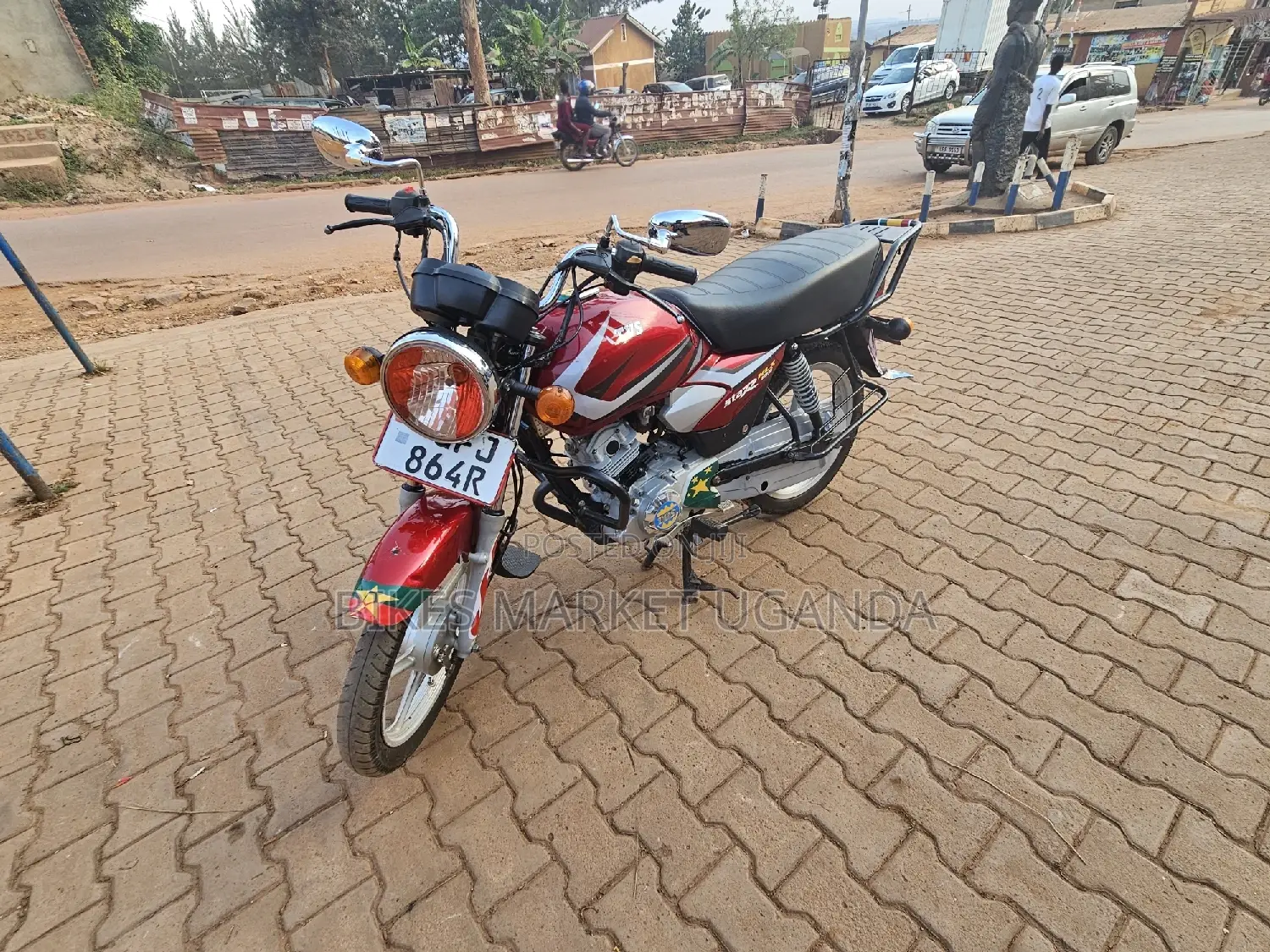 TVS HLX 125 2023 Red
