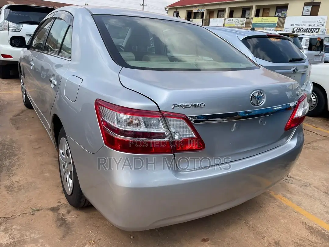 Toyota Premio 1.8 FWD 2010 Silver