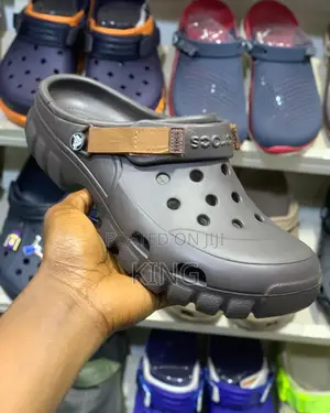Coffee Brown Icon Original Crocs
