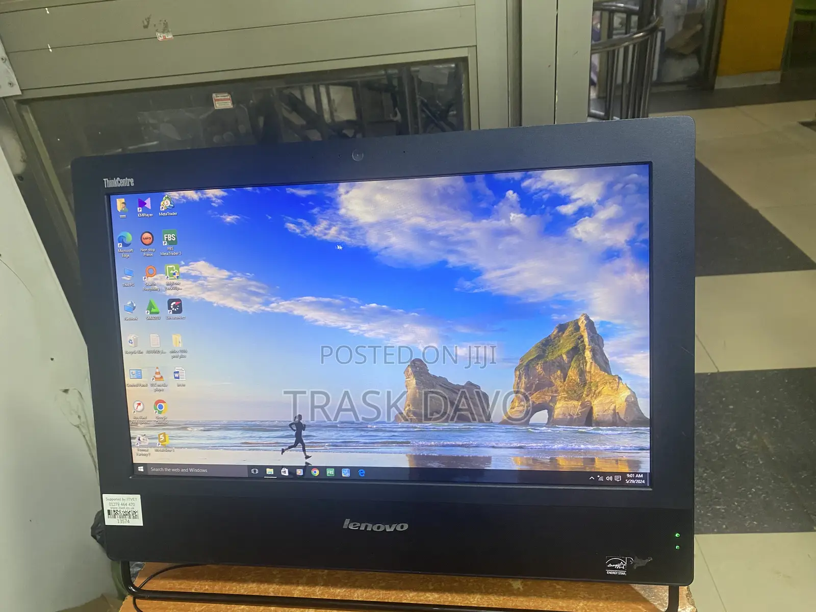Desktop Computer Lenovo ThinkCentre M710 4GB Intel Core I3 HDD 500GB