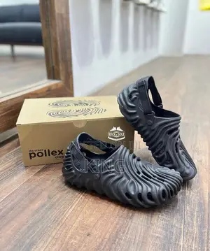 The Pollex Clog