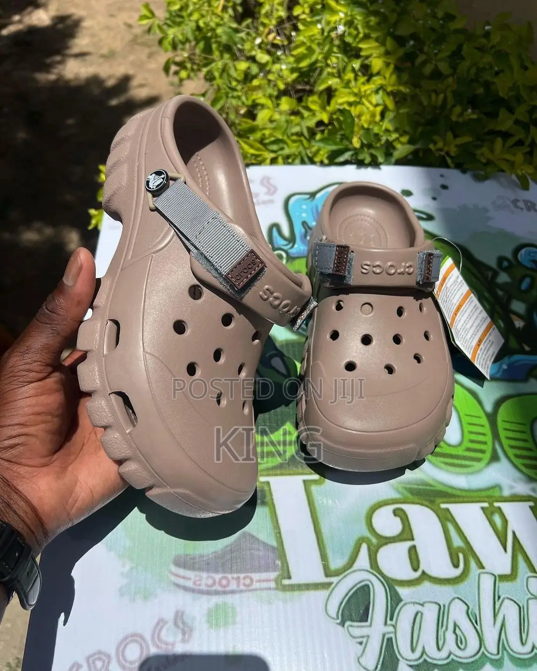 Nik Brown Crocs