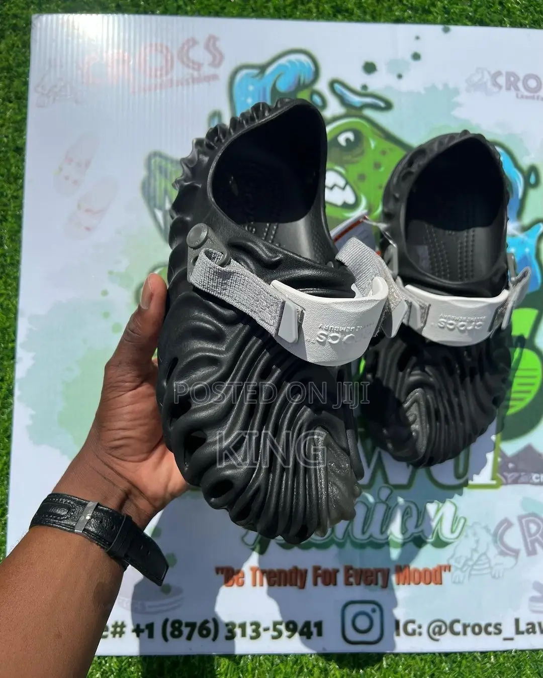 Pollex Crogs. Black