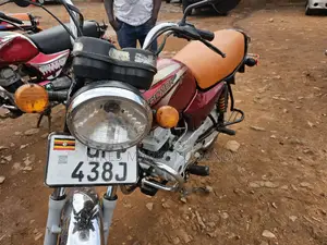 Bajaj Boxer 2023 Red