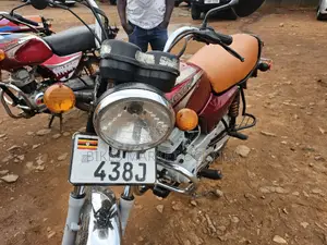 Bajaj Boxer 2023 Red