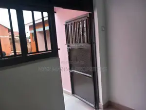 1bdrm House in Nsambya Town, Division A for rent