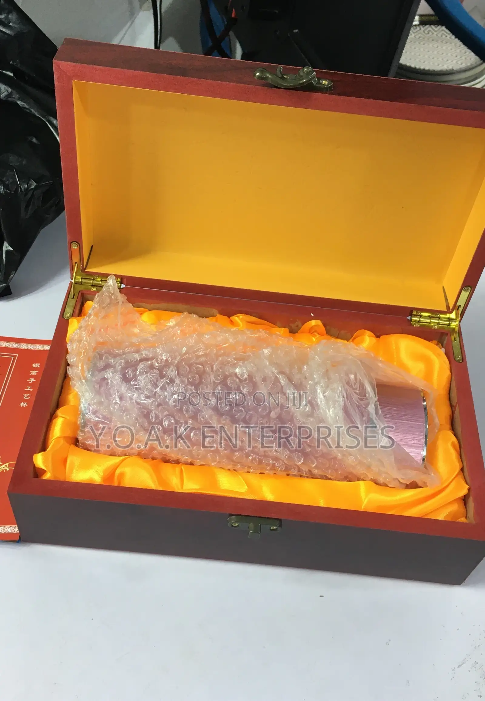 A Gift Bottle Set Standard