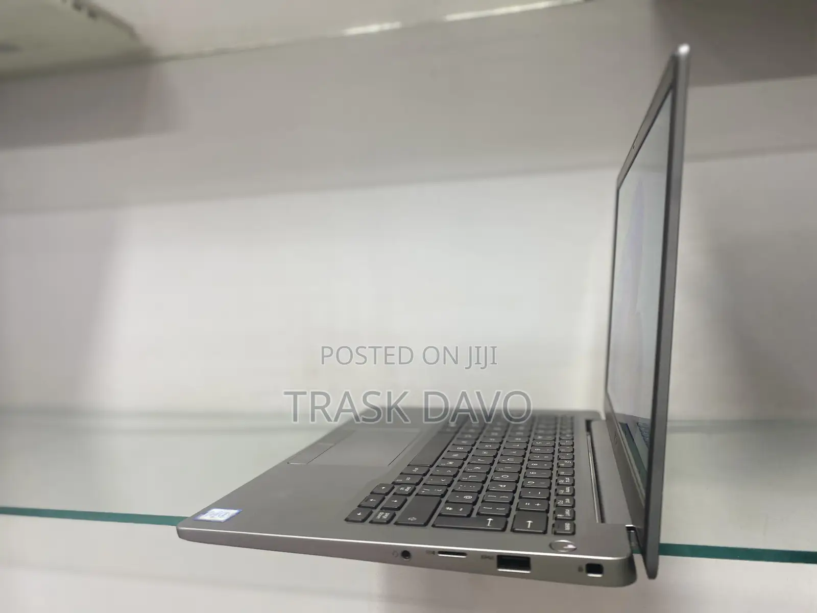 Laptop Dell Latitude 7300 8GB Intel Core I5 SSD 256GB