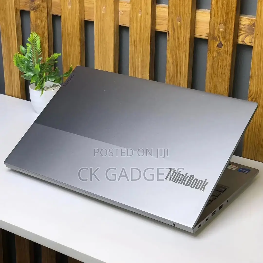 Laptop Lenovo ThinkBook 15 8GB Intel Core I5 SSD 512GB