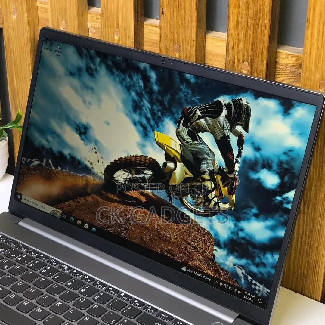 Laptop Lenovo ThinkBook 15 8GB Intel Core I5 SSD 512GB