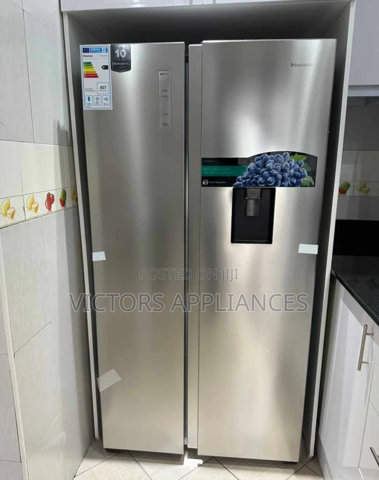 Hisense 670L Side by Side Refrigerator (Silver) No Frost 