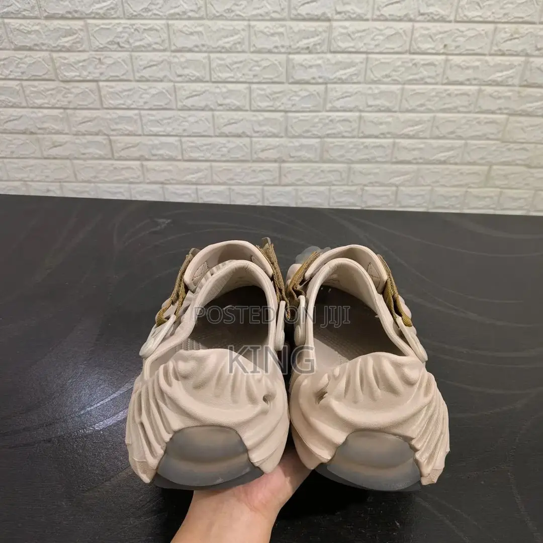 Saleh Pollex Crocs
