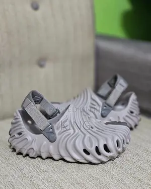 New Pollex Crocs.