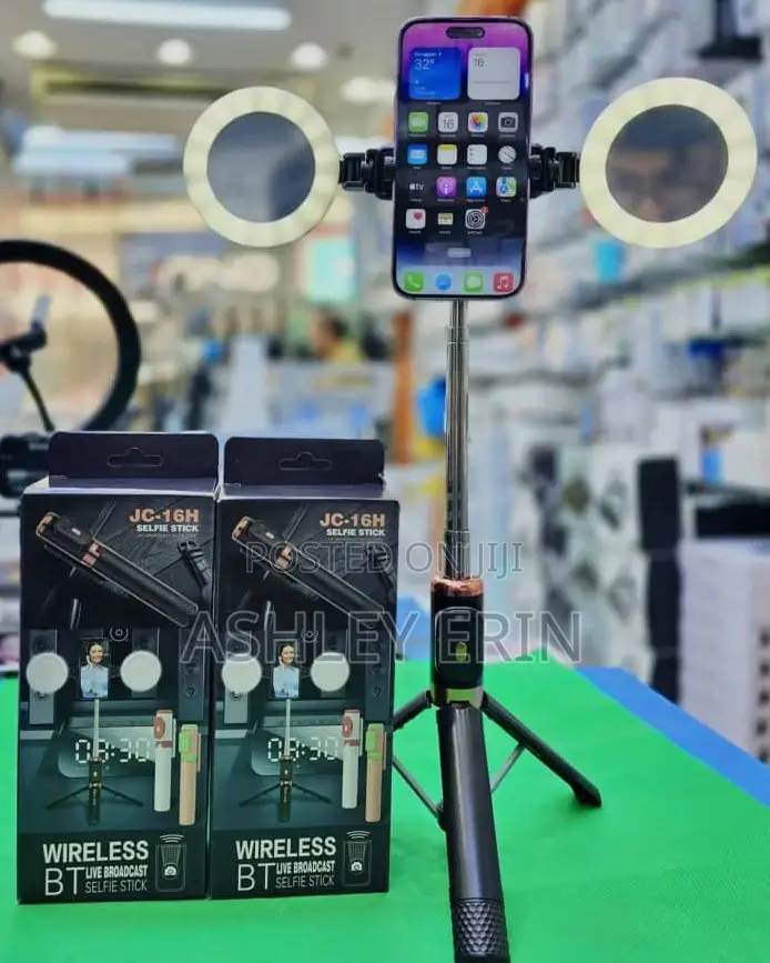 Wireless Mobile Phone Holder/ Stand With Ringlight