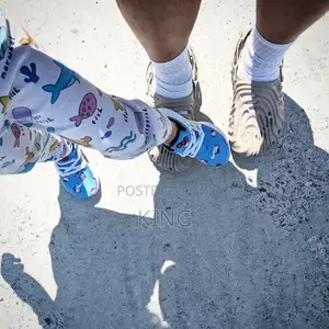 Athe Pollex Crocs