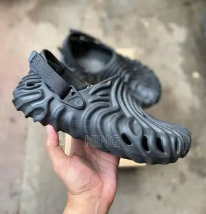 Dlow Pollex Crocs
