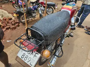 Bajaj Boxer 2022 Red