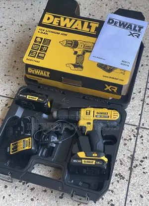 Dewalt Drill DCD776