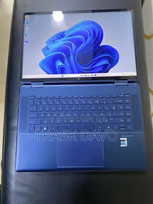 Laptop HP Elite Dragonfly G3 16GB Intel Core I7 SSD 512GB