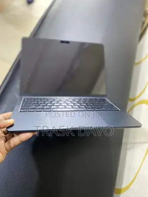 Laptop Apple MacBook Air 2023 M2 16GB Intel Core I5 SSD 512GB