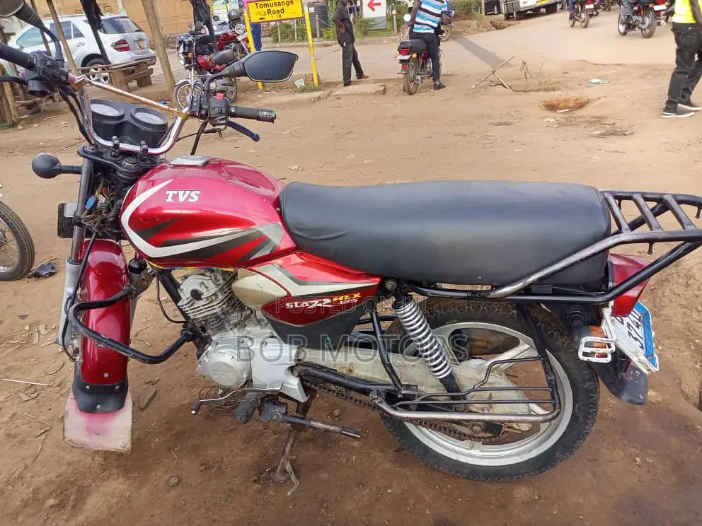 TVS HLX 125 2019 Red