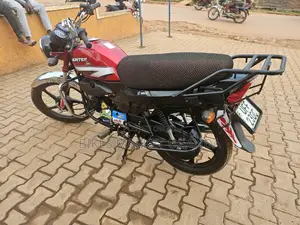 Hero Hunter 125 2022 Red