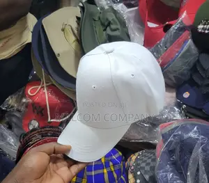 Plain White Caps