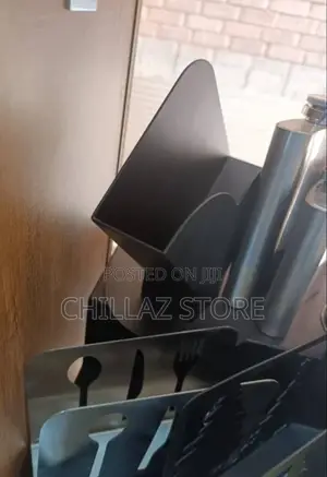 Table Tissue Holder