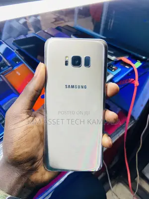Samsung Galaxy S8 Plus 64 GB Gold