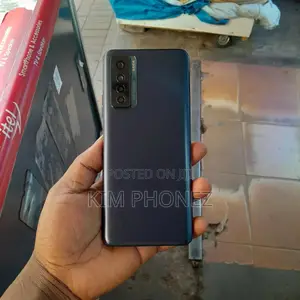 Tecno Camon 17 Pro 256 GB Gray
