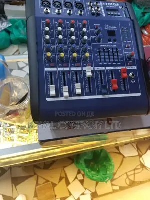 Yamaha Amplified Mixer MP3 PMX 402D