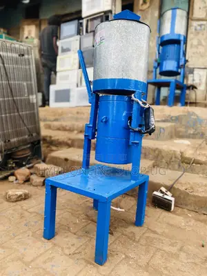 Premium 8kg Gnut Grinding Machine