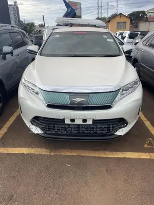 Toyota Harrier 2017 White