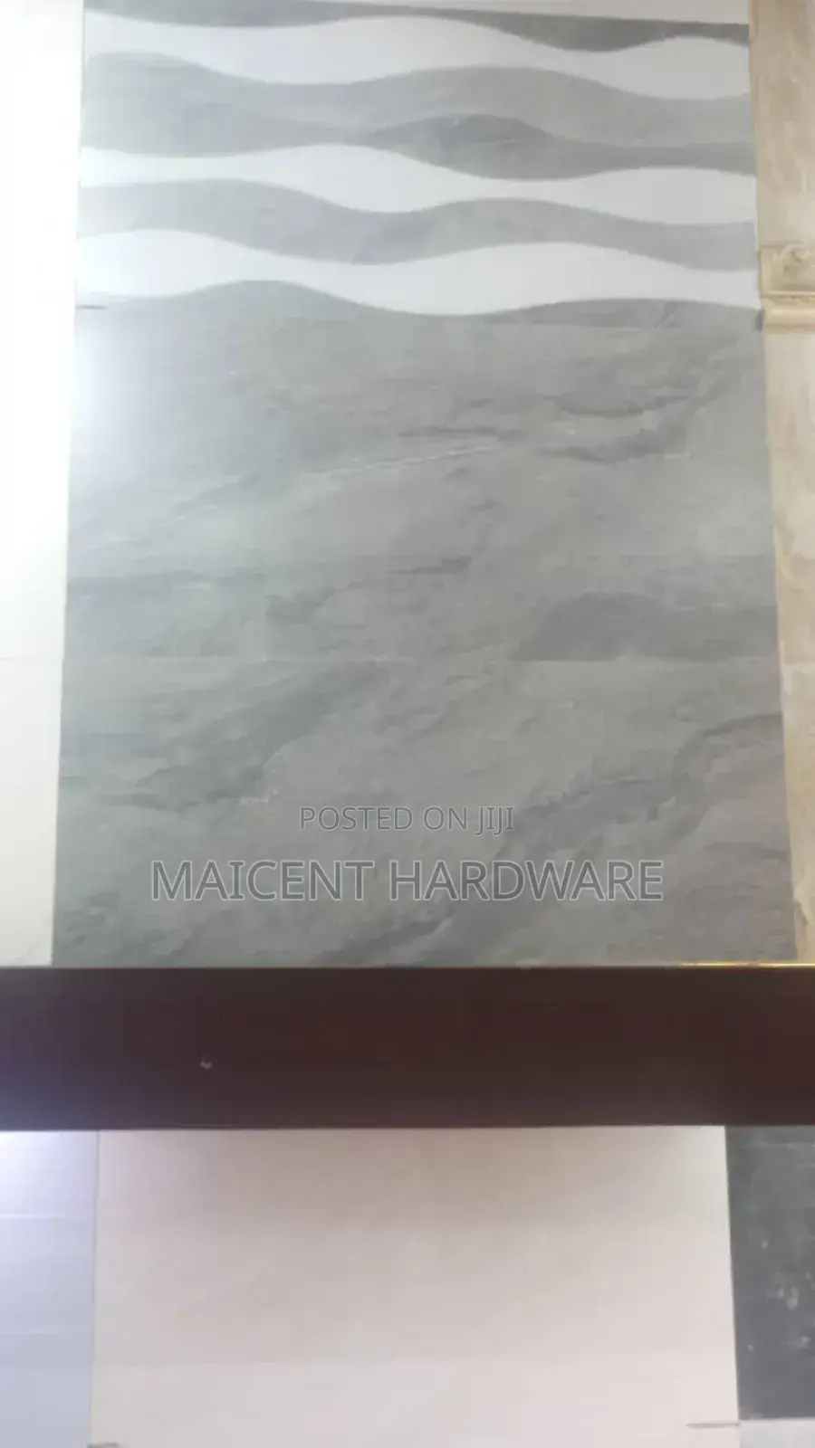 Wall Tiles Chain