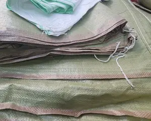 Woven Sacks/Sacs/Guniya