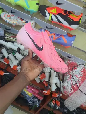 Nike Phantom GX II Baby Pink Elite Football Boots