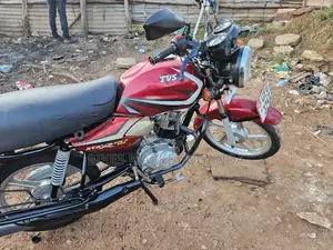 TVS HLX 125 2018 Red